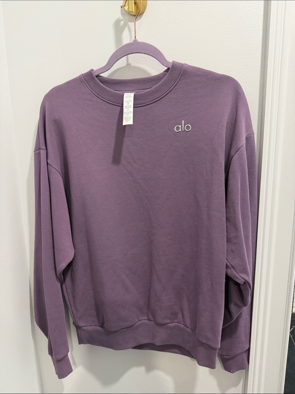 ALO Yoga Men’s Purple Crewneck Sweatshirt